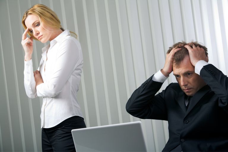 Le amenazan con incluirlo en registros de morosos - Héctor Sánchez Abogado - Abogado en Gijón